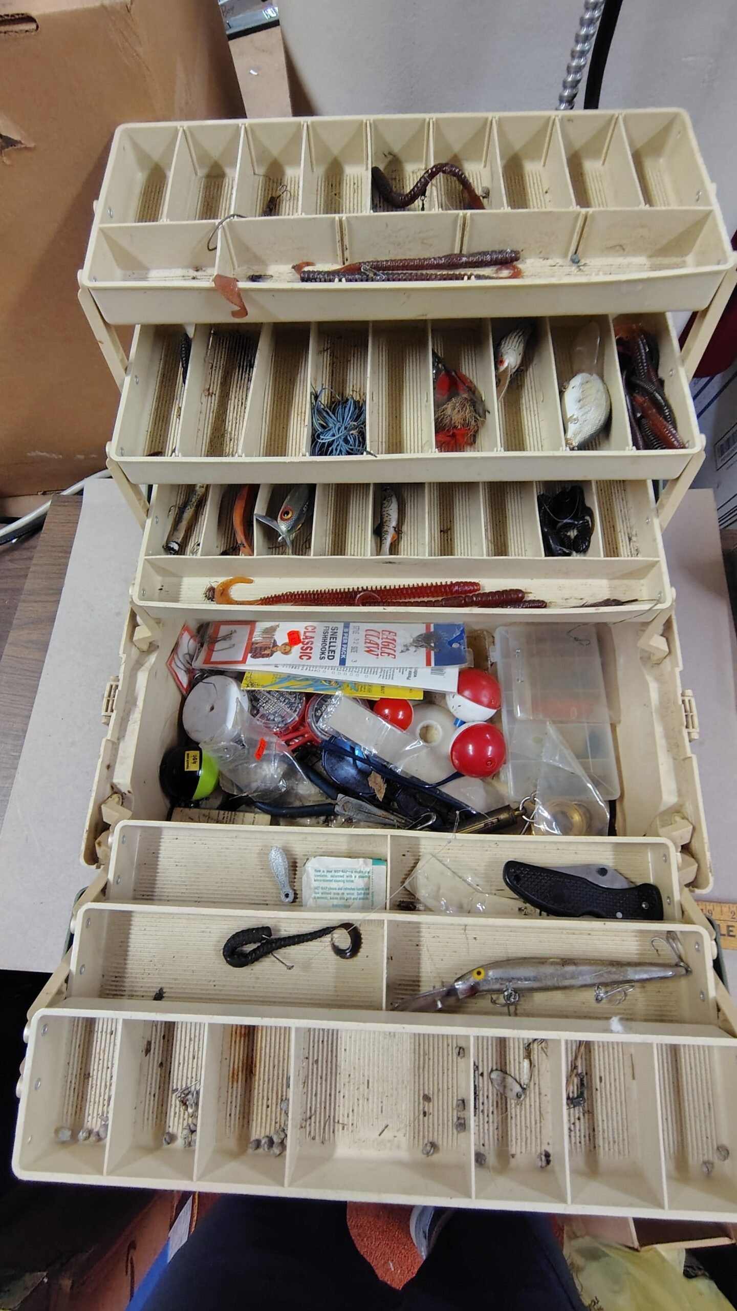 Vintage Plano 3-Tray Tackle Box Filled With Mixed Lures & Soft Bait Pack Lot