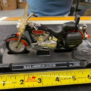 Guiloy Toy Motorcycle Display Stand Heritage Softail Harley Detailed Die cast Sp
