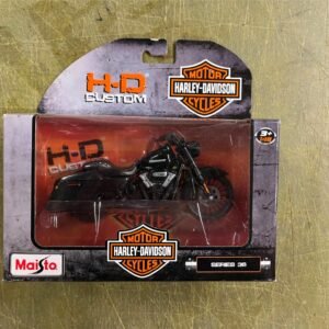 Maisto Harley Davidson Motorcycles 1/18 Scale Series 36 2017 Road King Special