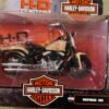 Maisto Harley Davidson Motorcycles 1/18 Scale Series 38 2008 FLSTSB Cross Bones