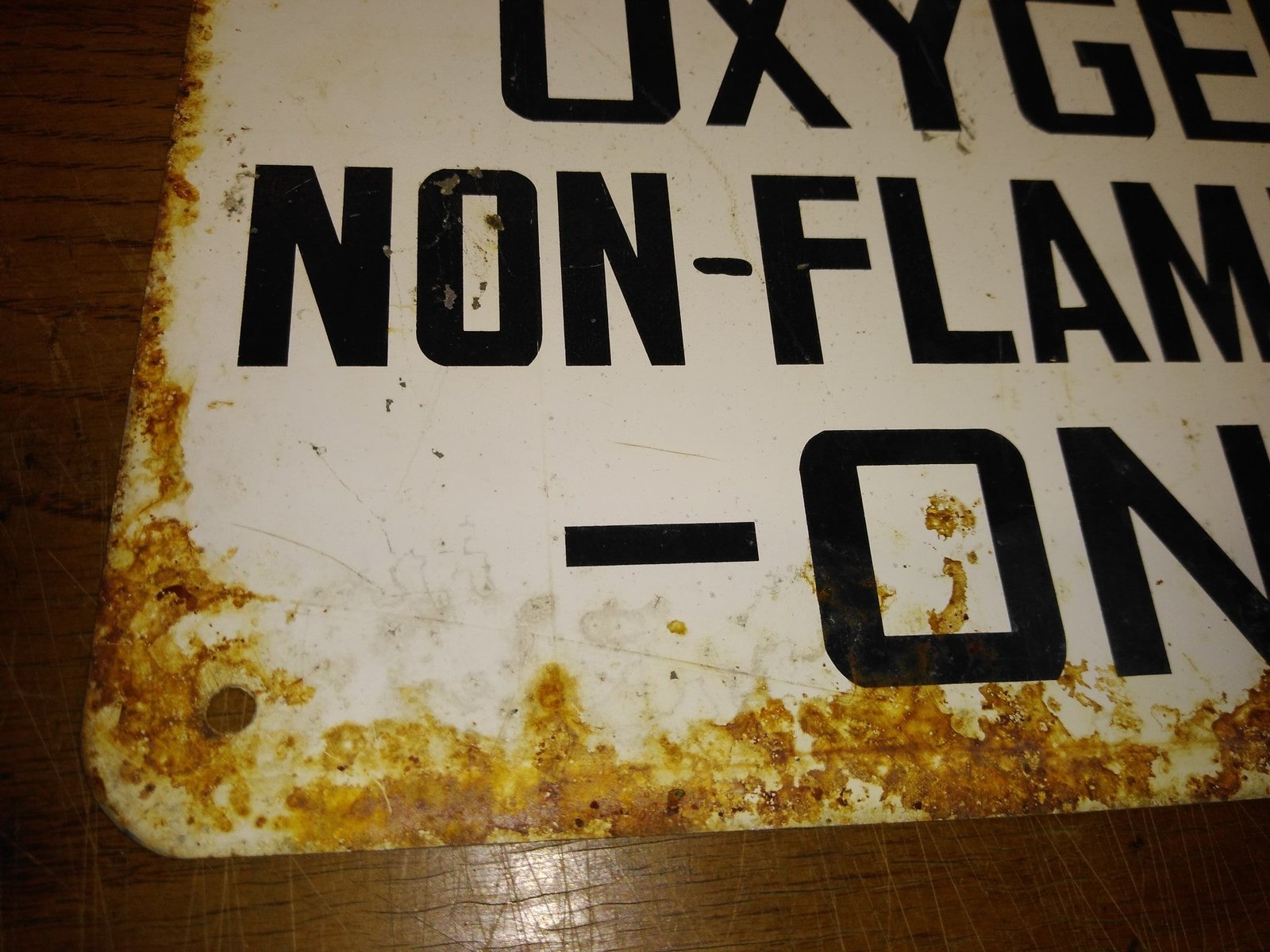 Vintage Empty Cylinders Oxygen Non Flammables Only Steel Industrial Sign 14"x10"