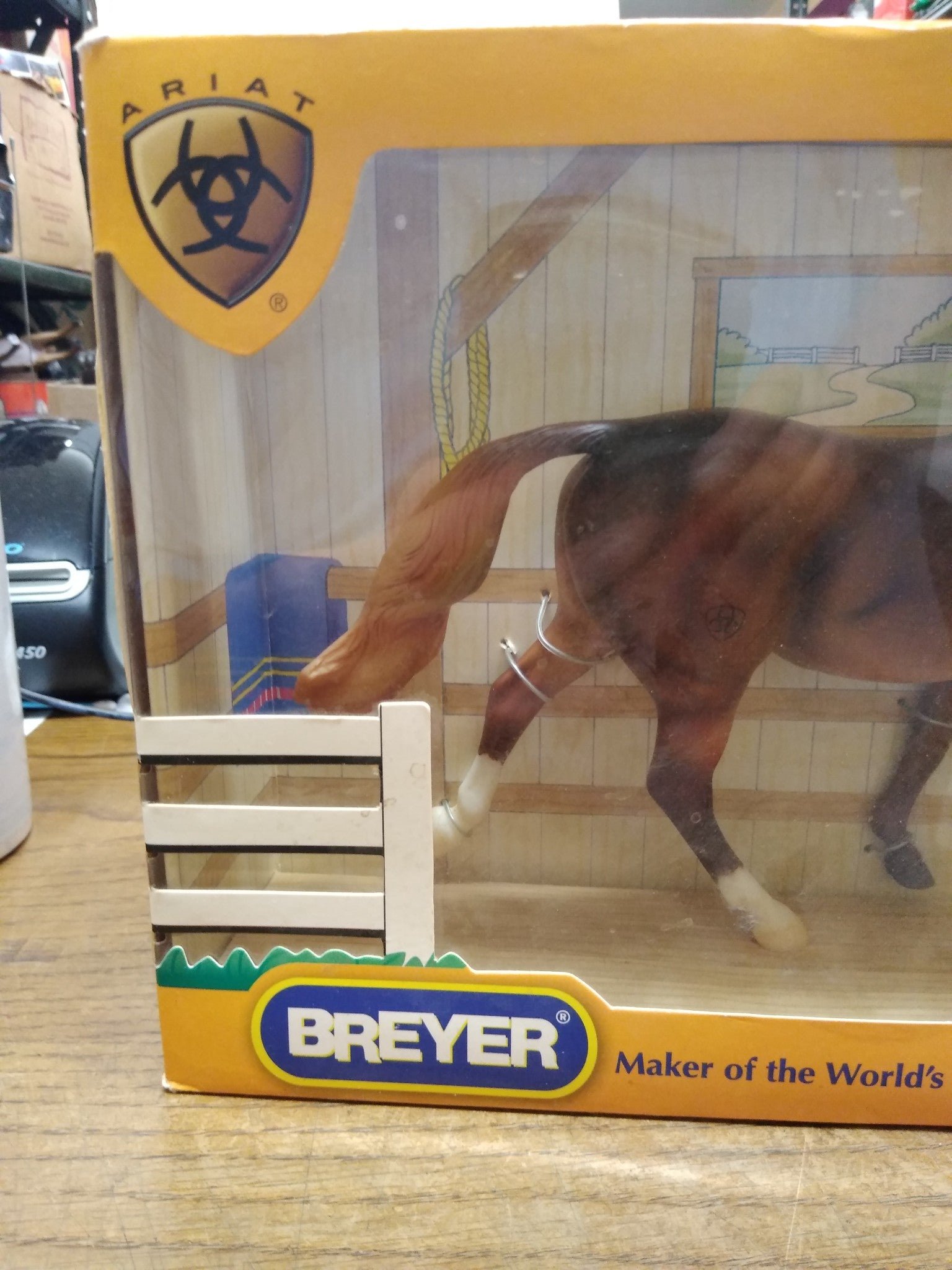img20210928134341311.jpg Vtg NOS Sealed Box BREYER Ariat Chestnut Warmblood #500107 Quarter Horse