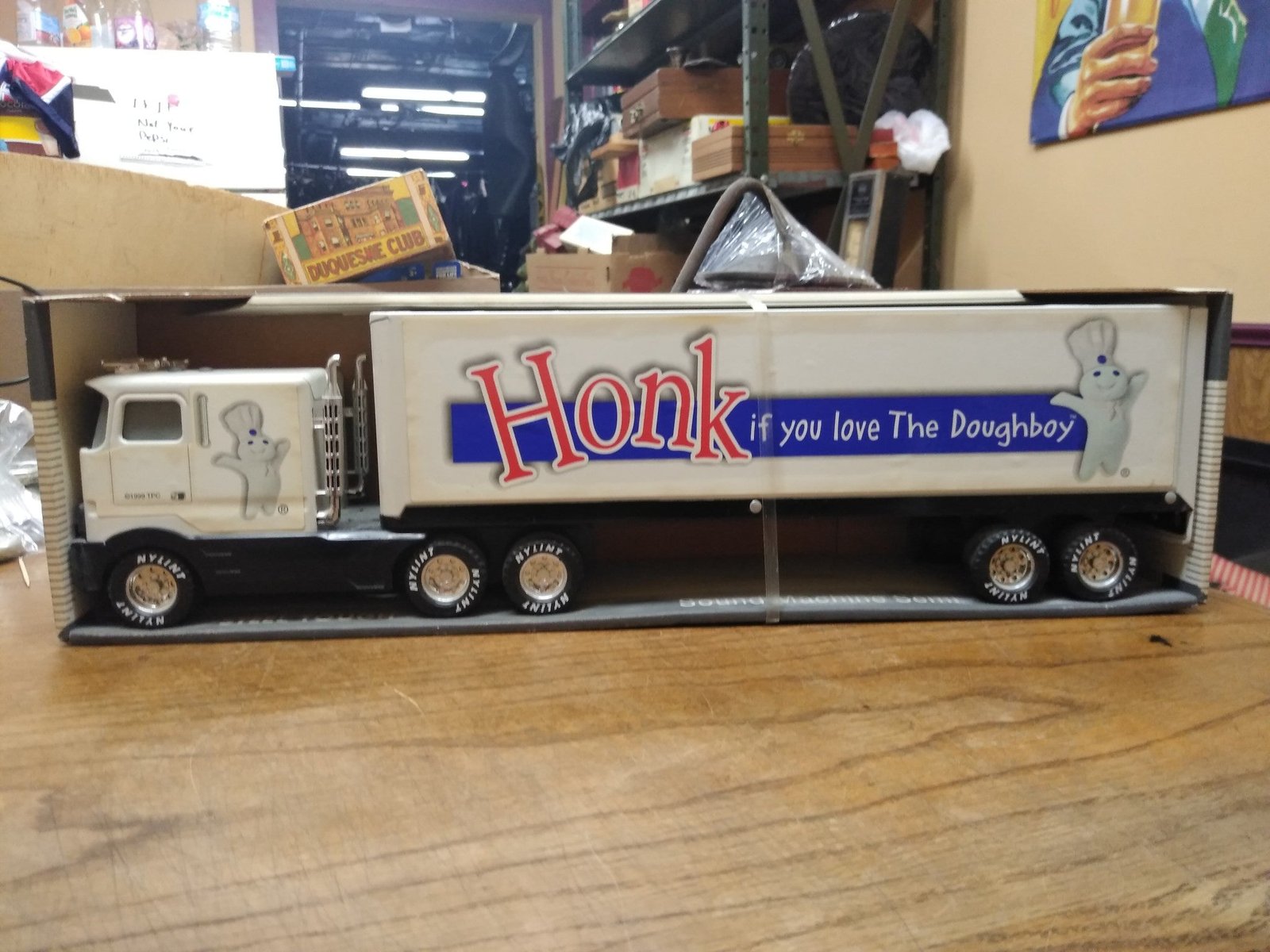 img20211008142017063.jpg Vtg NOS Nylint Steel Tough Sound Machine Semi Truck Honk If You Love Th Doughboy