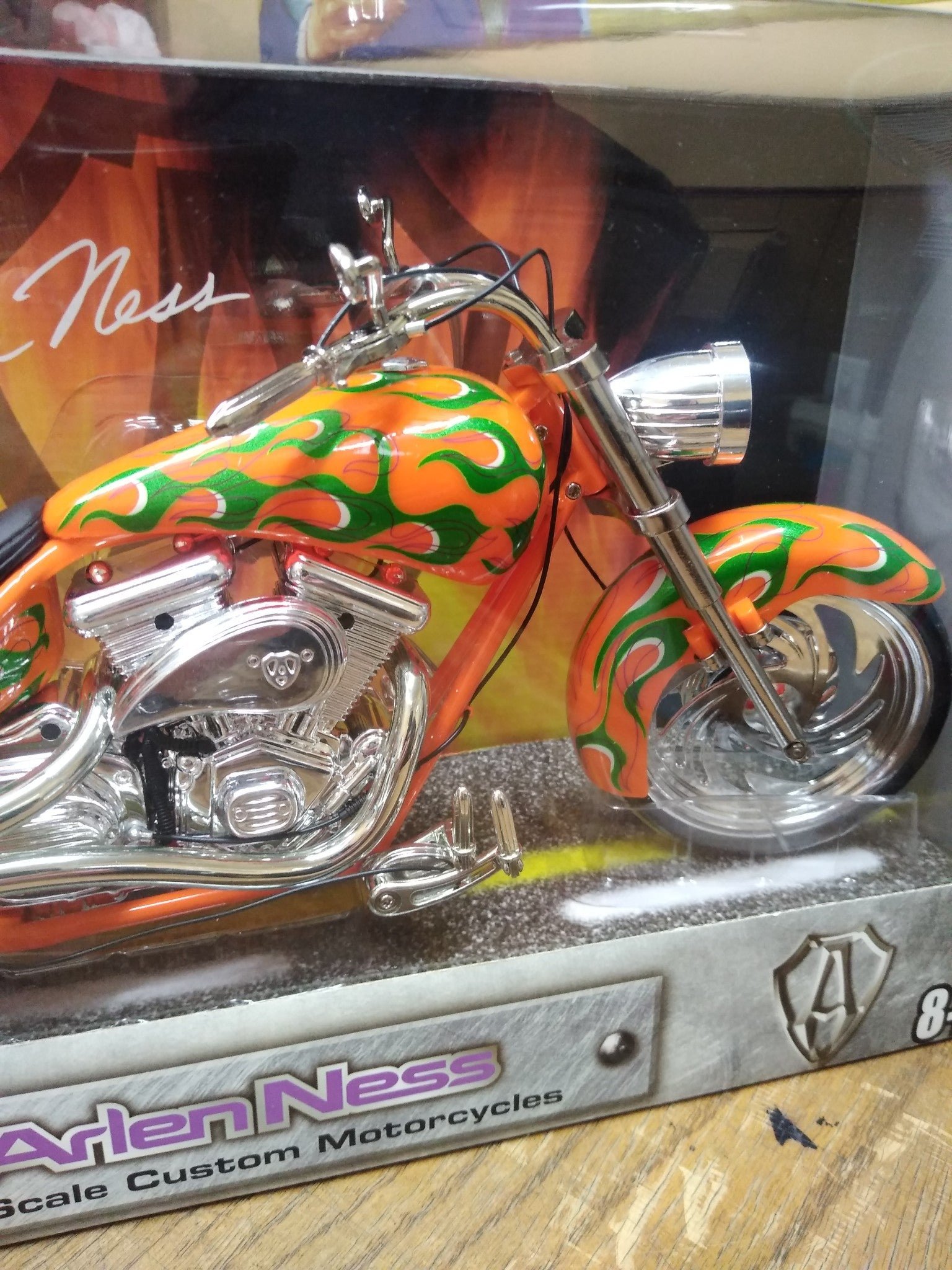 NIB Arlen Ness Iron Legends Custom Motorcycles 1/6 Scale Orange Green Chopper