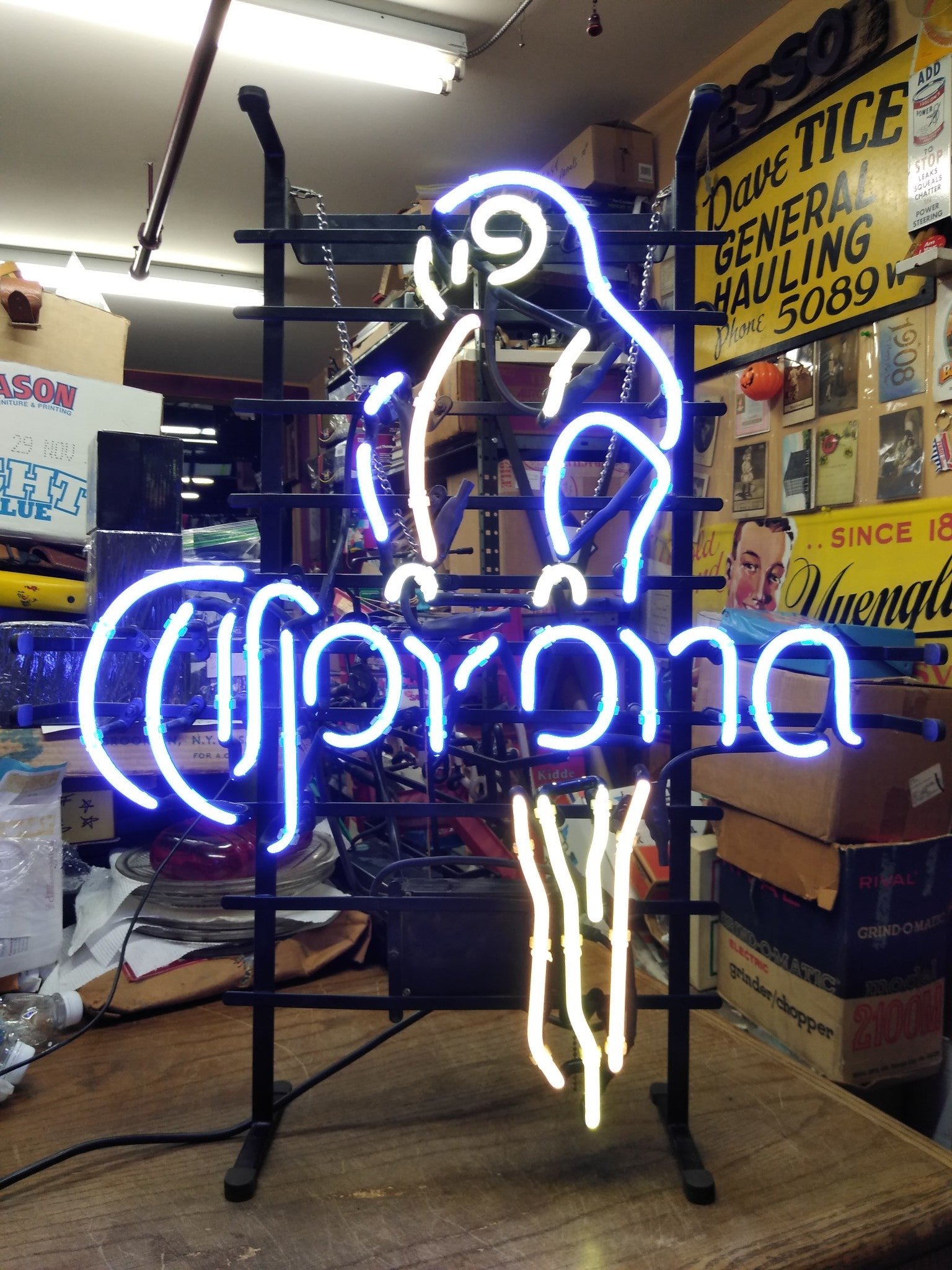 Corona Beer Parrot Neon Light Lamp Wall Hanging Sign 28" x 24" Man Cave Working!