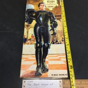 img2118.jpg Vintage 1963 Aurora 473-98 The Black Knight of Aurnberg Model Complete MADE USA