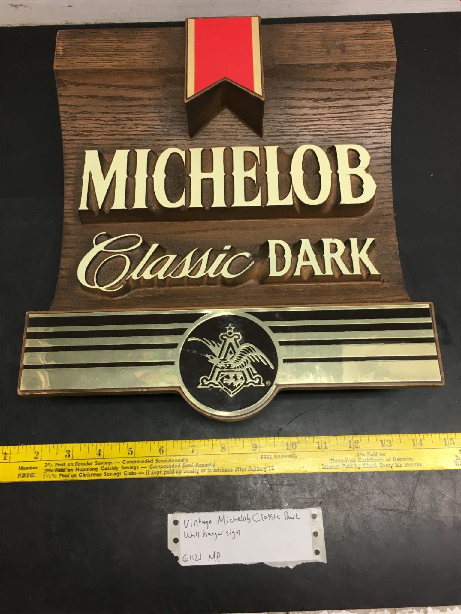 img2186_623d1818-7e87-4b81-8986-eb2658e552db.jpg Vintage MICHELOB CLASSIC DARK ANHEUSER-BUSCH wall hanger sign Bar or mancave