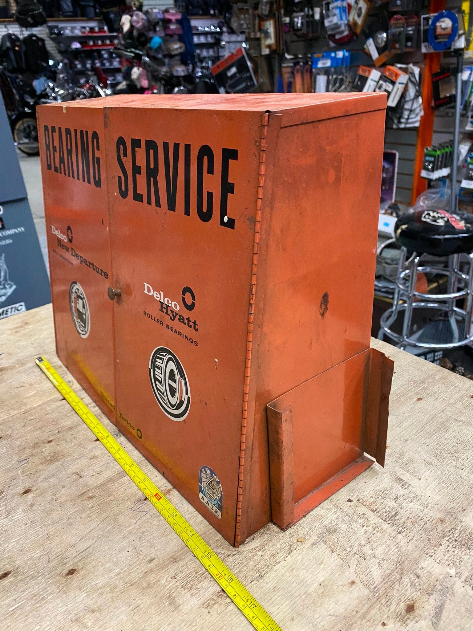 img3856.jpg Vtg Ac Delco Chevy GM display 1950's Counter Service Station Auto Parts Hot Rod