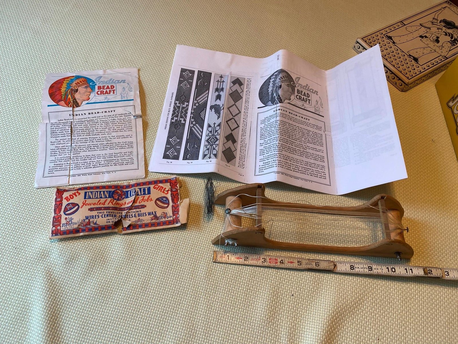 img3980_2c9e185a-f4b7-4e85-a268-82236e3558e8.jpg 1935 Walco American Indian Beadcraft Kit Loom Instructions Vtg Toy Craft Jewelry