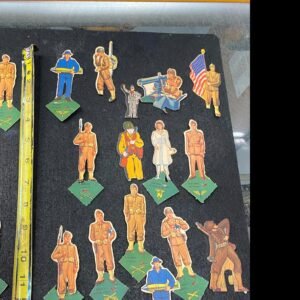 Vintage WW2 Game Pieces Soldier Nurse Artillery Machine gun infantry Characters?