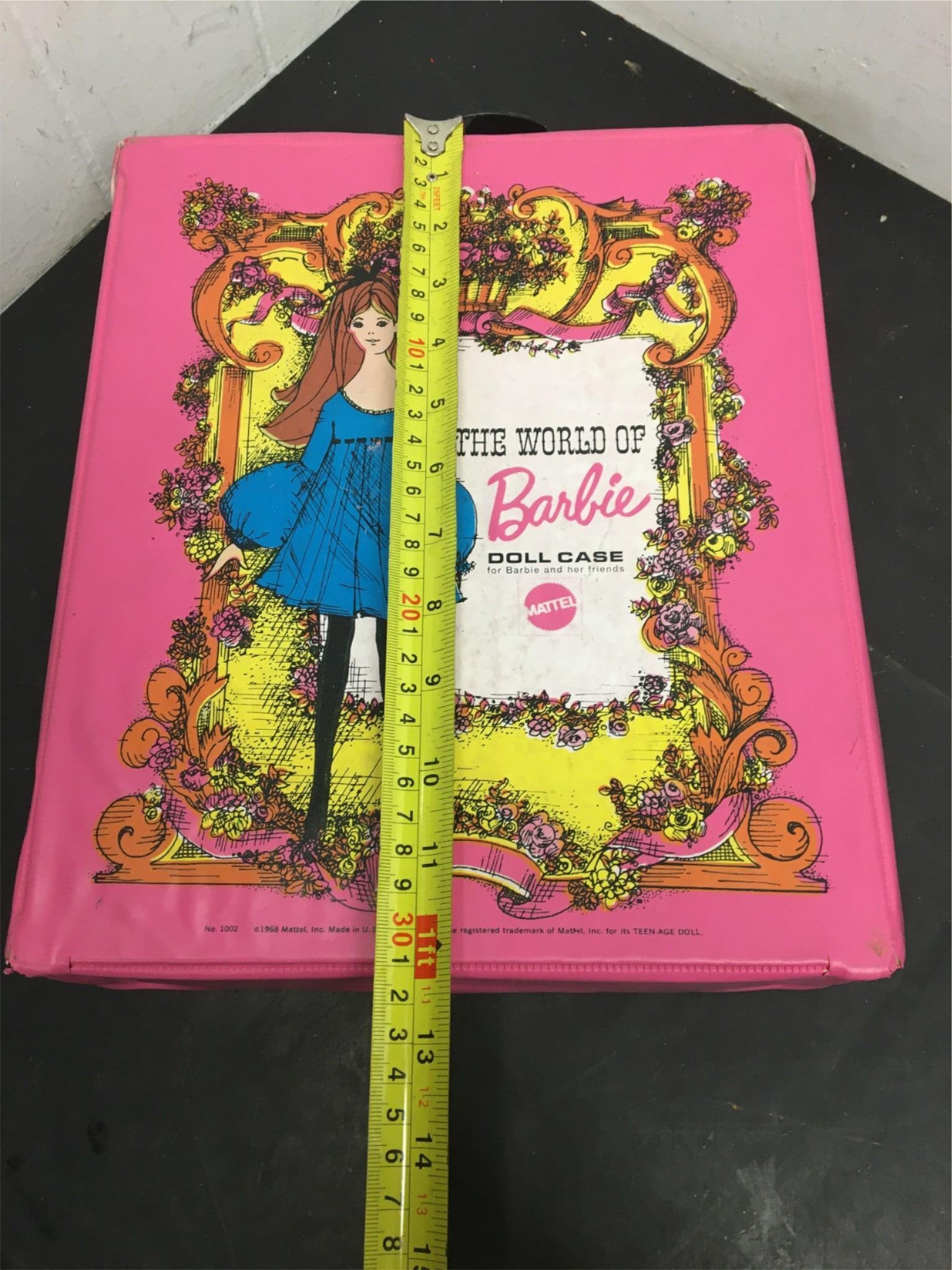 Vintage 1968 The World of Barbie Doll Case Mattel Made in USA No. 1002 antique