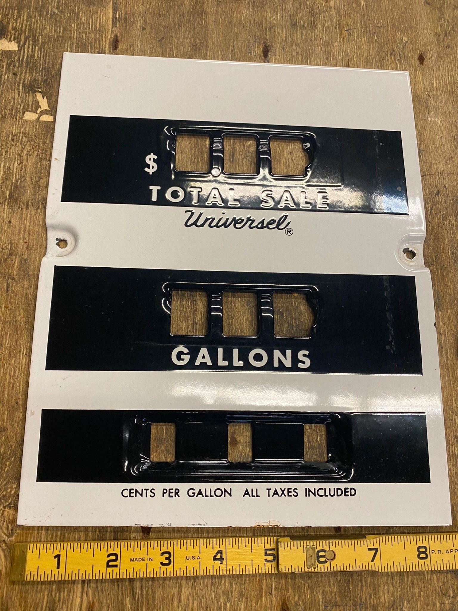 Vtg NOS Gas Pump Face Universal Oil Collector 1940's Ceramic Sign Collectible