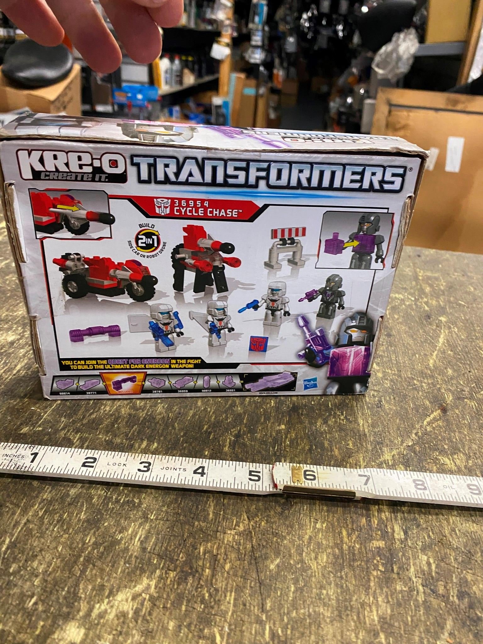 img8659_920b09da-d0d7-4e75-a6ea-16756582b782.jpg Kre-O Transformers Cycle Chase NIB Toy Motorcycle 75pc set Kreon figures 36954