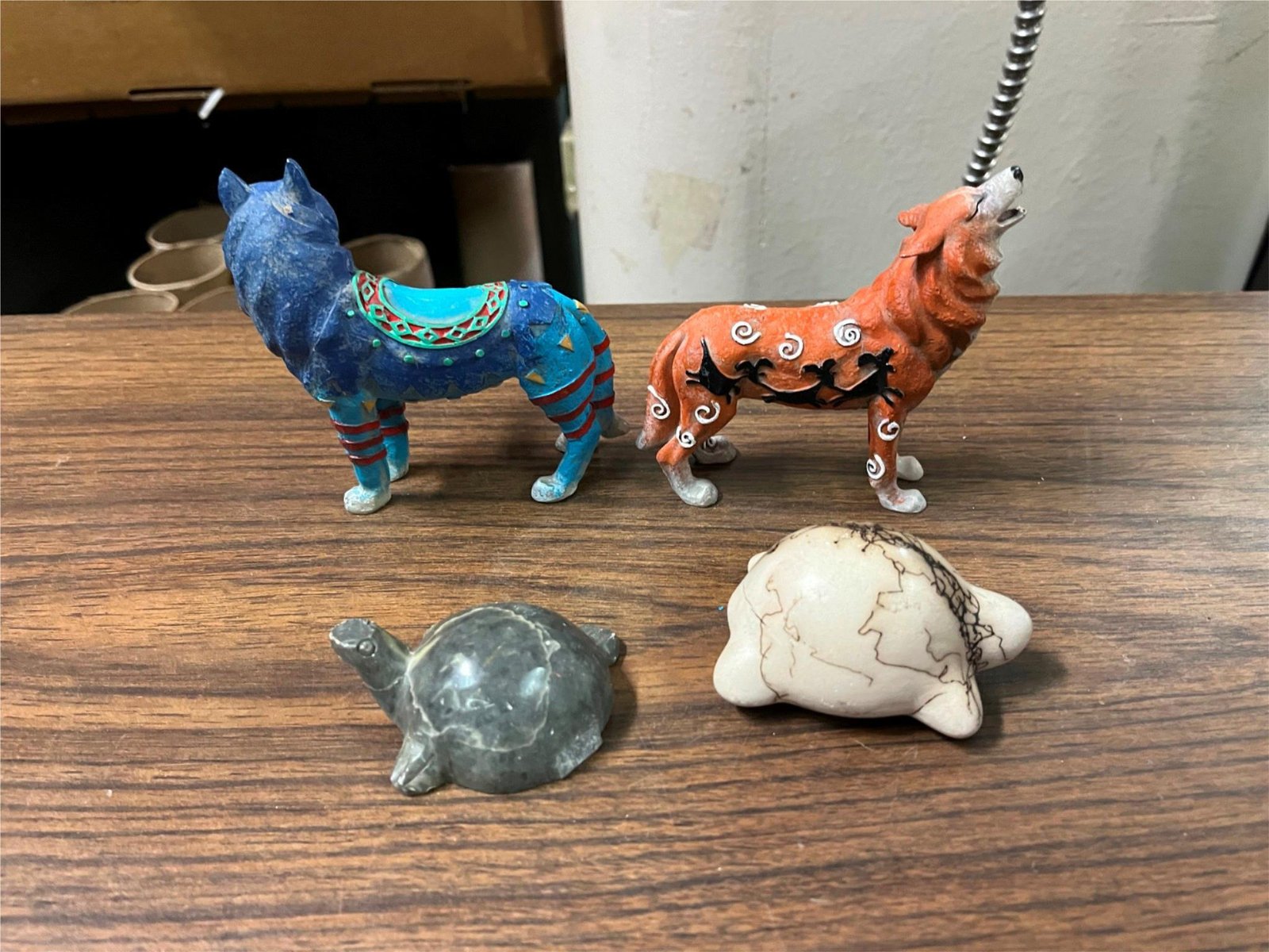 Vintage Lot of 4 Spiritual Designed Animals  Wolves & Turtles Marble