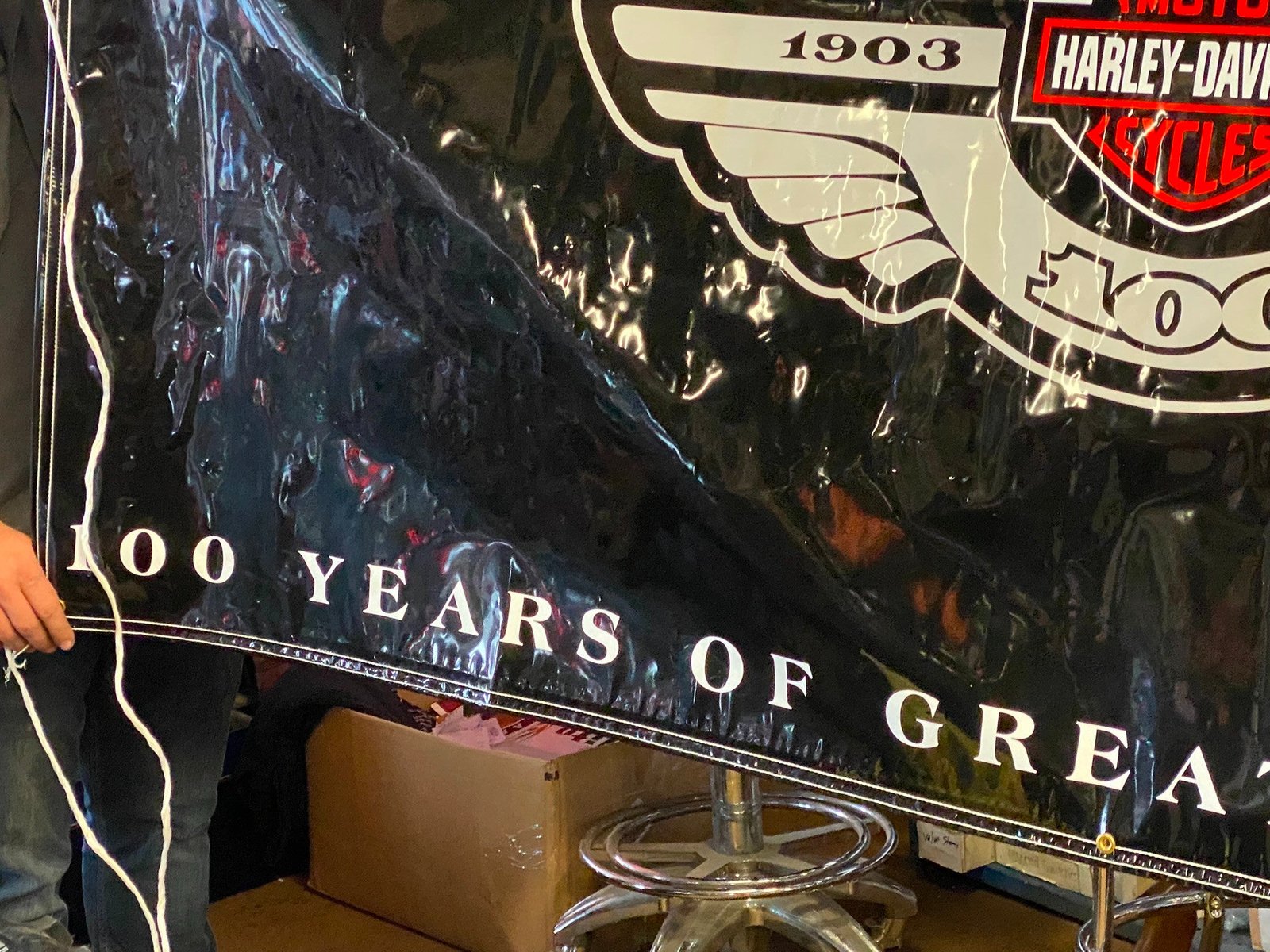 img9399.jpg 100th Anniversary OEM Dealer Banner 2002 Harley Showroom Mancave collectible!