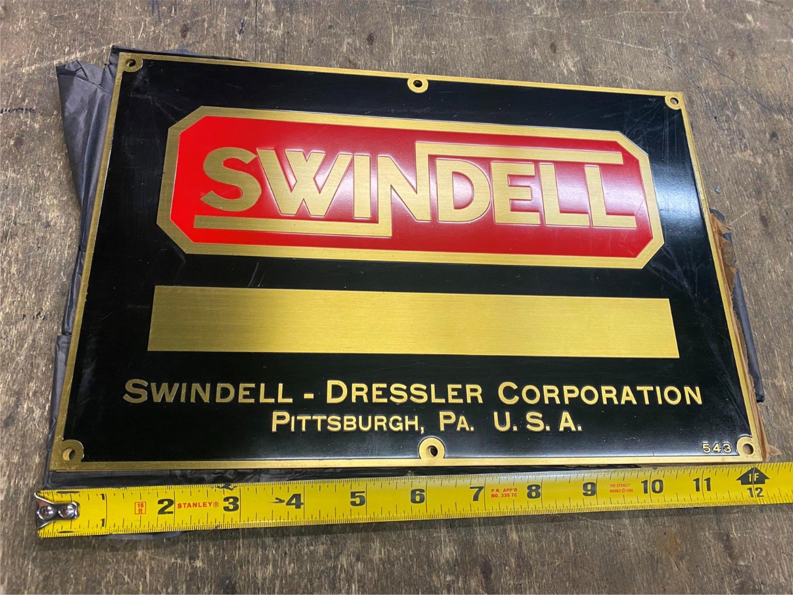 img9824_99f92153-0dd1-450a-9929-1a7fcc3ec7a0.jpg Vtg NOS Swindell Dressler Brass Sign 12x8 Heavy Man Cave Garage Machinery Pgh PA