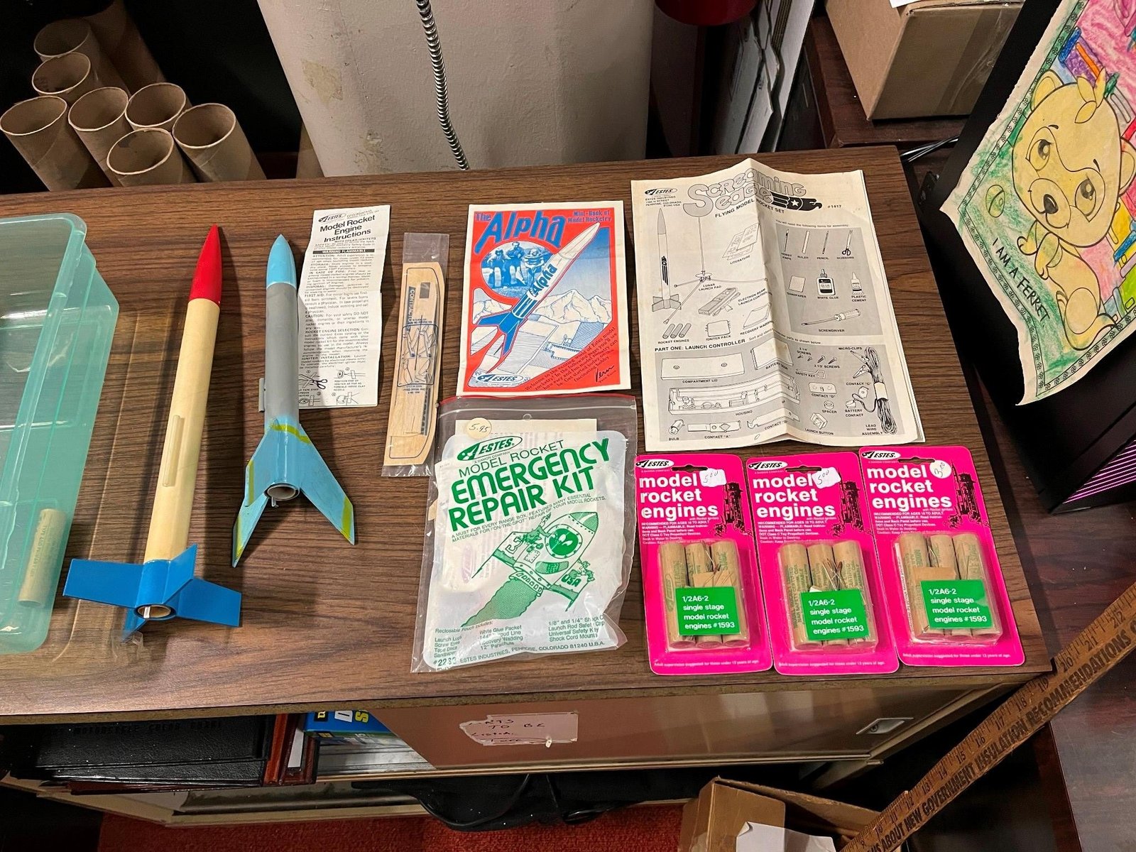 img999436caab5b-02a7-4c6a-a057-b8d1a6888463.jpg VTG Made in USA Lot of 2 Estes Rocket Model Kit sets: Screaming Eagle The Alpha