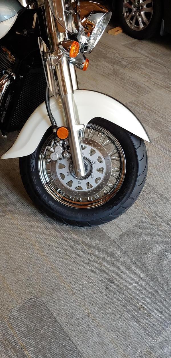Michelin Commander II Tires