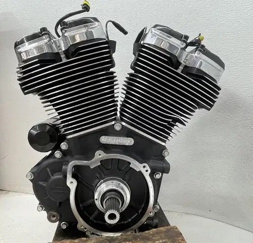 17-23 HARLEY-DAVIDSON ROAD GLIDE FLTRXS 107CI MILWAUKEE M8 ENGINE MOTOR 12K
