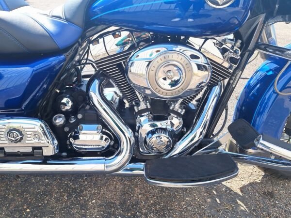 2009 HARLEY DAVIDSON ROADKING