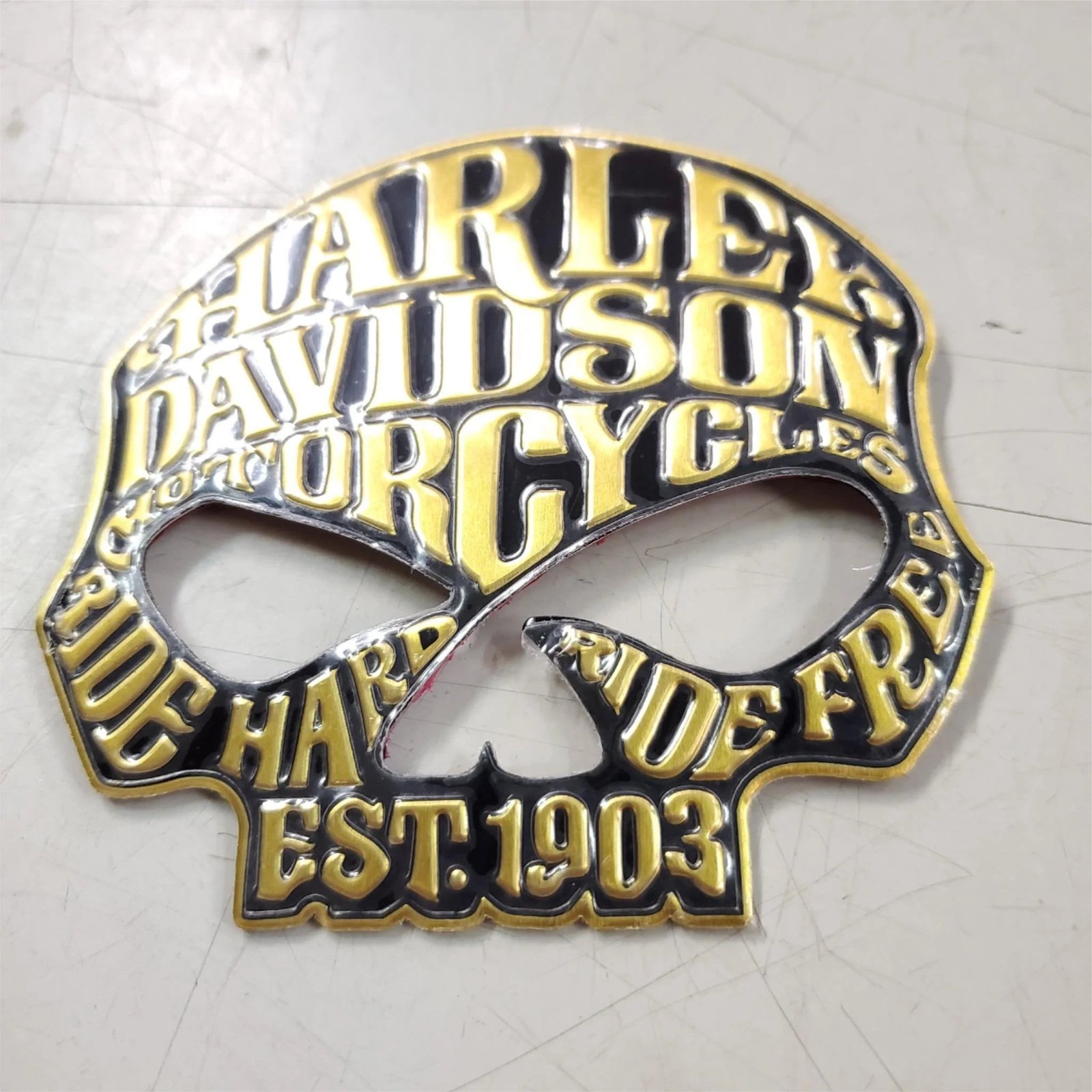 GOLD AND BLACK HARLEY DAVIDSON SKULL STICKER/EMBLEM