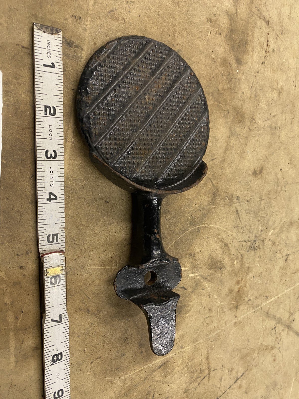 product-img-step_antique-0-b922aa3f-df32-4785-a623-a4d2956a6d98.jpg Antique Auto Car Truck Buggy Step Cast Iron 1900's Model T Turn of century 1800'