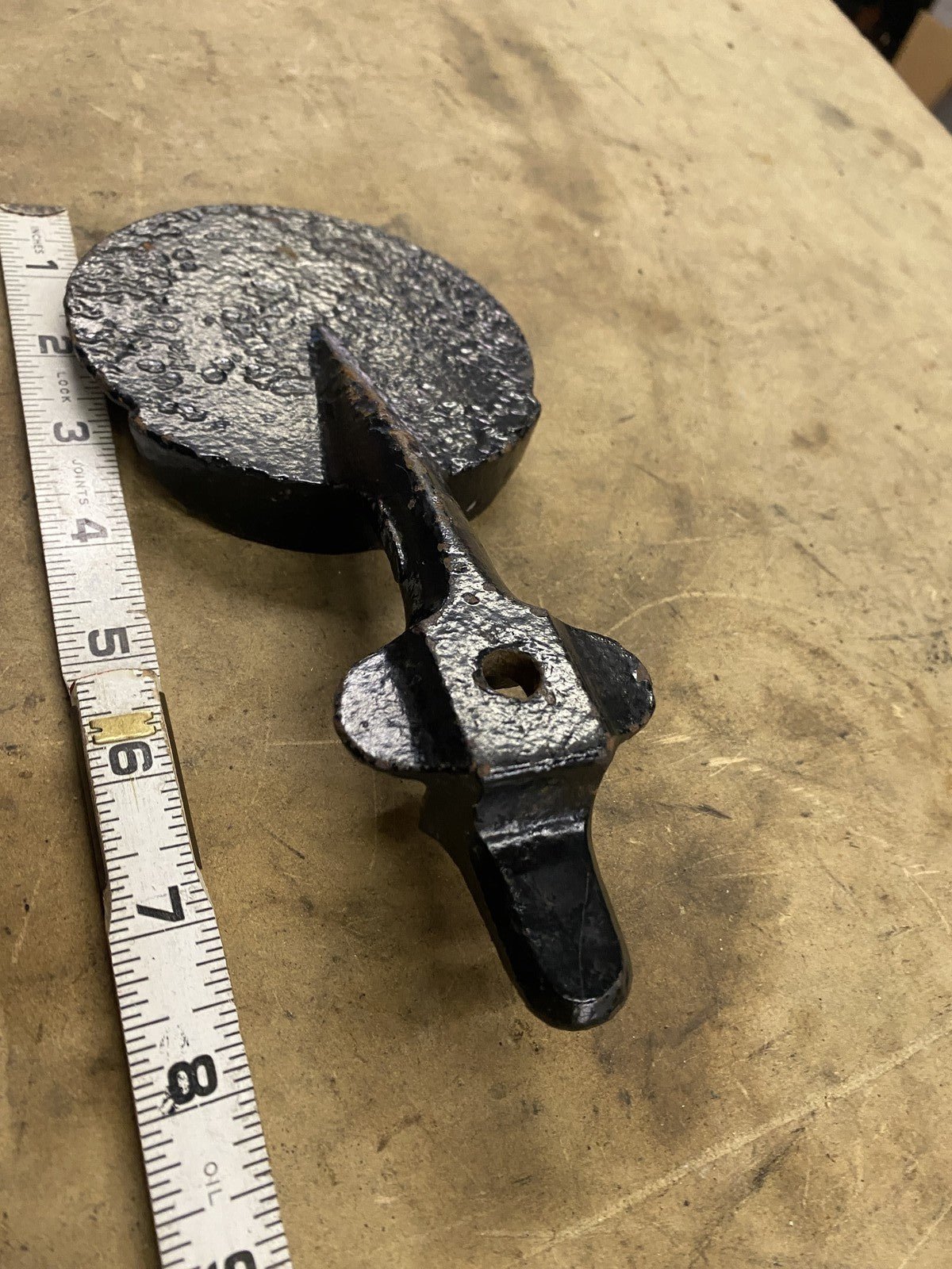 product-img-step_antique-2-afbc0500-2e1d-4e75-82cf-3c80a6a41d1c.jpg Antique Auto Car Truck Buggy Step Cast Iron 1900's Model T Turn of century 1800'