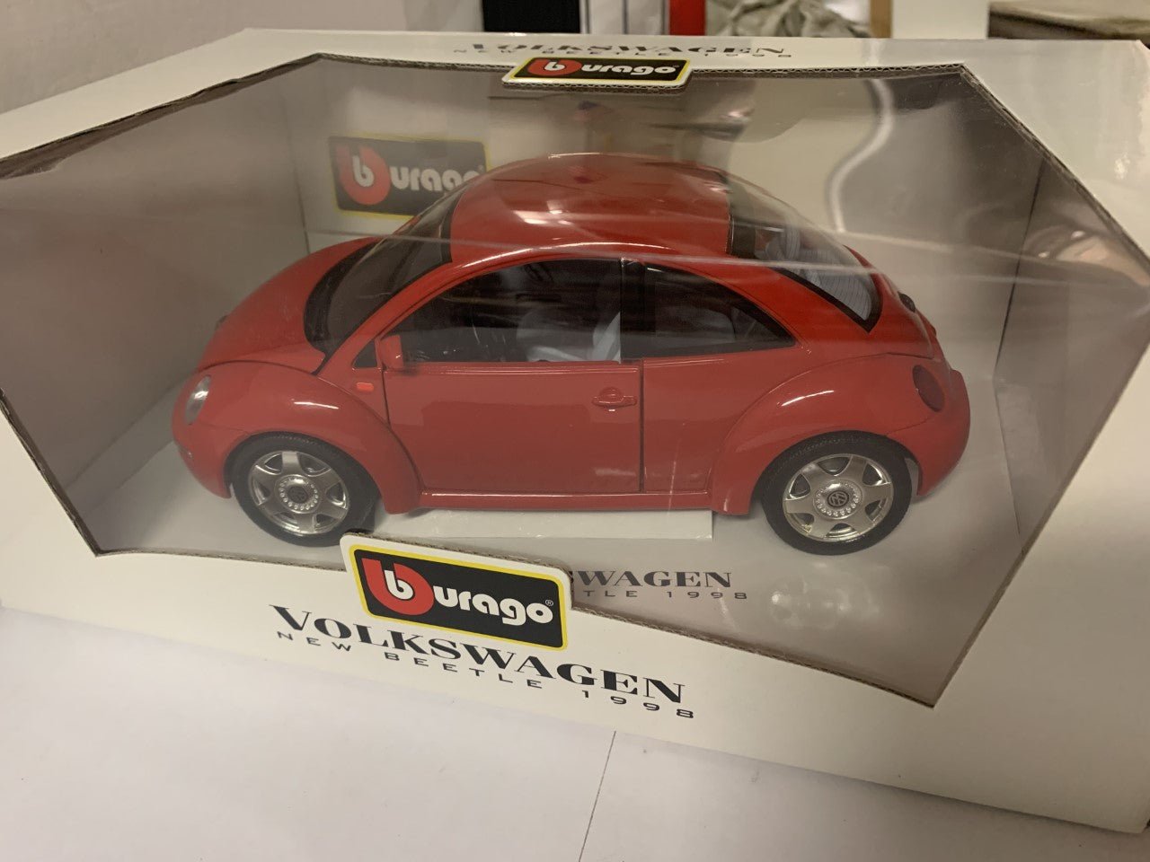 Aramis Classic Racer Cologne Spray & 1998 Volkswagen Beetle Set NO COLOGNE