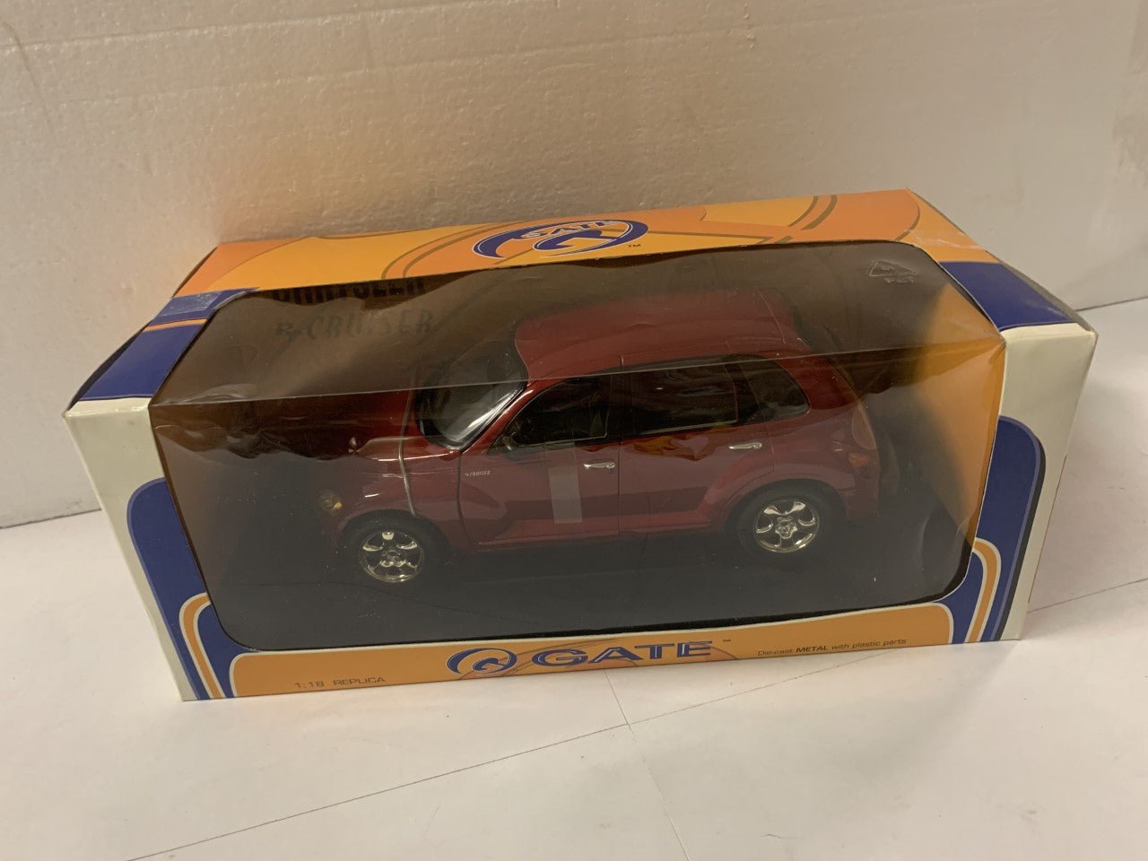 2001 Gate PT Cruiser 1:18 Diecast Replica Red Car NIB Toys